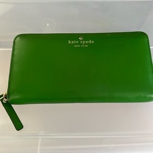 Fun springtime wallet - Kate spade